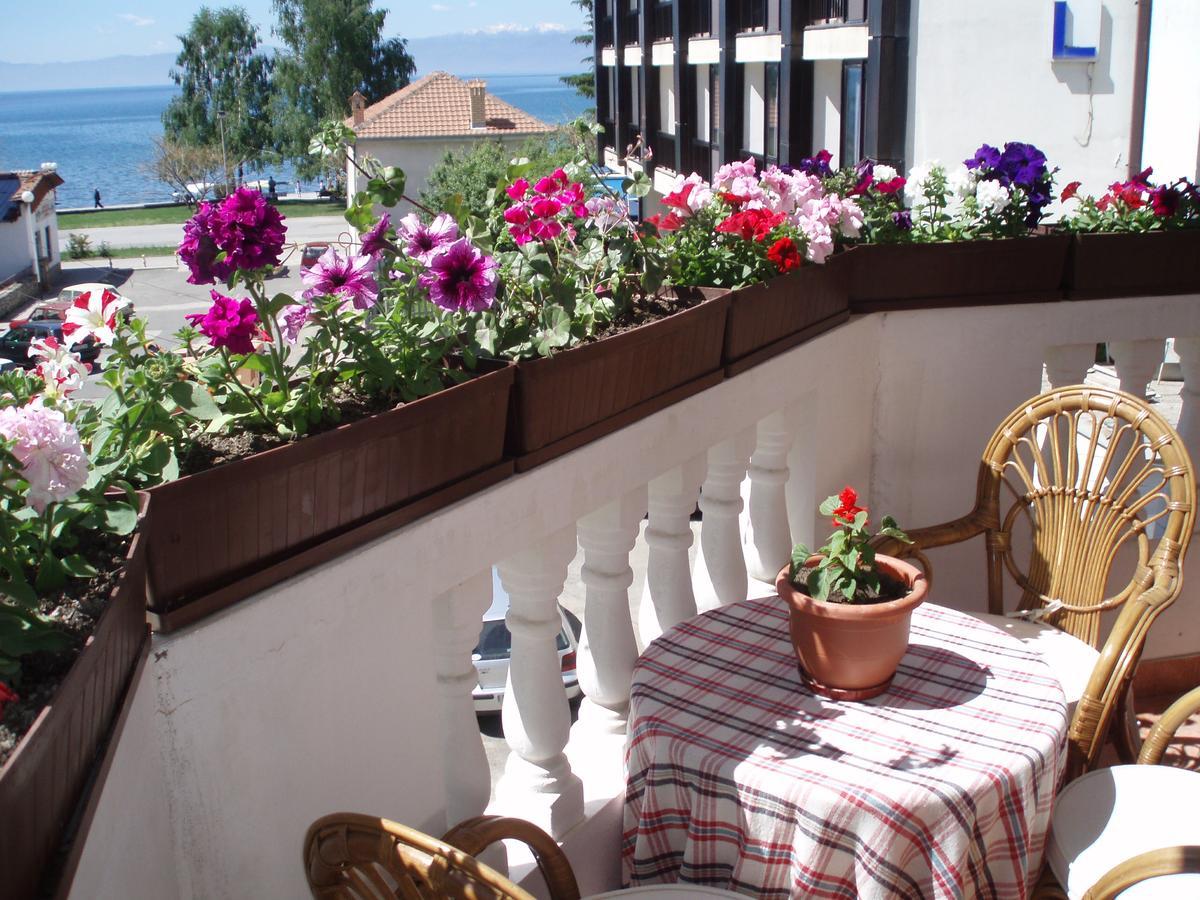 Apartments Matjan With Private Garages Ohrid Exterior photo